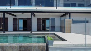 Pool - VILLA L'OISEAU BLEU, 200m², 180° SEA VIEW on Giens ❤️ (Carqueiranne)