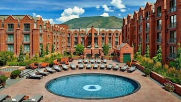 Condo (Luxury 2 Bedroom Residence at The St ) | Exterior