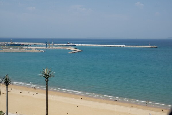 Beach nearby - Lovely and clean Apartment (TANGER)