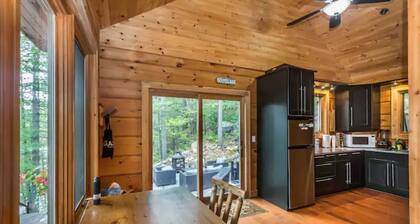 Privacy in the Pines with Hot Tub