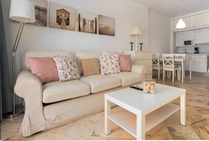 Living area - Romana playa 724 (Marbella)
