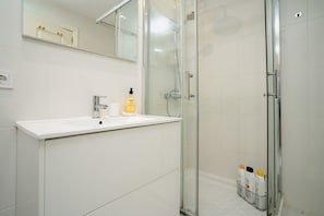 Bathroom - Romana playa 724 (Marbella)
