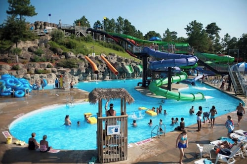 Oceanfront 3-BR boardwalk condo w indoor pool!