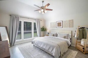 3 bedrooms - Newly built Lake House with TONS to offer!!! (Montgomery)