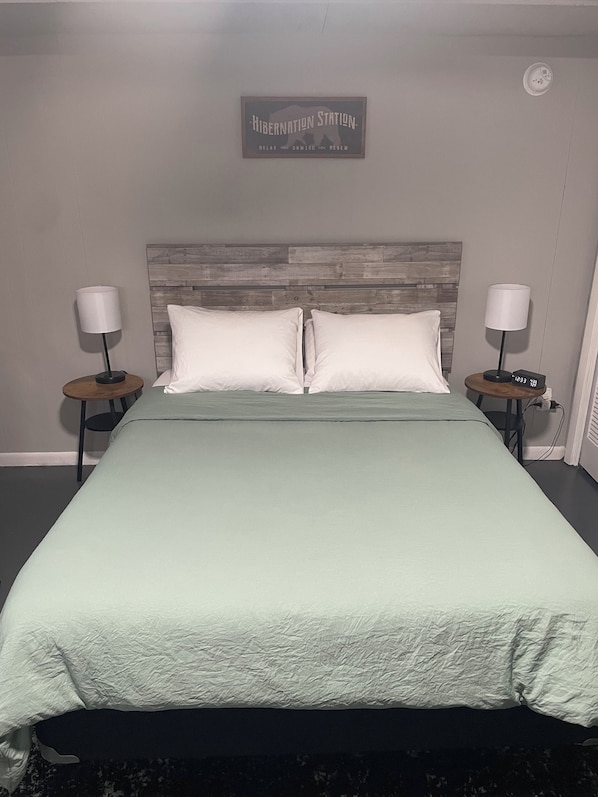 1 bedroom, iron/ironing board, free WiFi, bed sheets