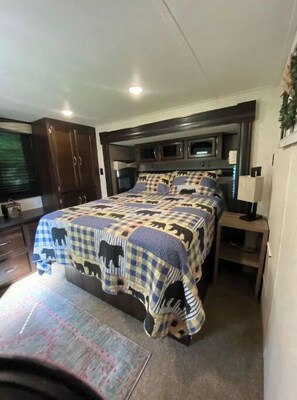 3 chambres, Wi-Fi gratuit, draps fournis