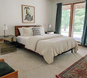 5 bedrooms - Fawn Times- Waterfront with dock on Norris Lake (LaFollette)