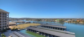 Great Lakefront Condo With Gorgeous Lake LBJ Views