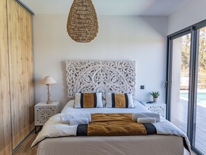 4 bedrooms, iron/ironing board, travel crib, WiFi - Villa Tinoeva Mare di Conca (Conca)