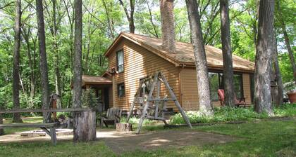 Nature lovers retreat right on the edge of the river