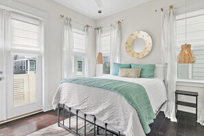 3 chambres, fer et planche à repasser, Wi-Fi gratuit, draps fournis