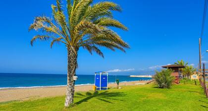 Villa Ernica: Holiday Villa To Rent, Pool, Views, WiFi, A/C