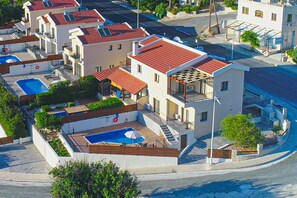 Exterior - Villa Lefkas: Holiday Villa To Rent, Pool, Views, WiFi, A/C (Meladeia)