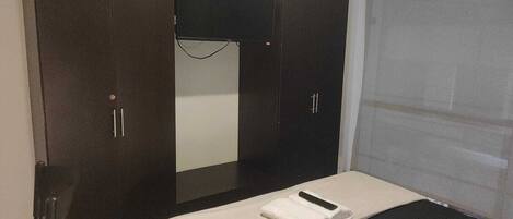 1 habitación, wifi gratis y ropa de cama