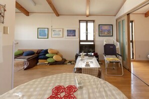 Comfort House | Living area