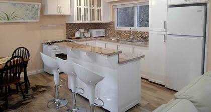 5 minutes from the beach. Newly built modern apartments in ST.Lucia!!