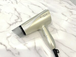 Secadora de cabello y toallas 