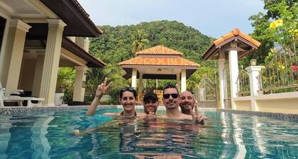 Villa Vanda
Pool villa 280m2