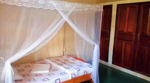 5 bedrooms