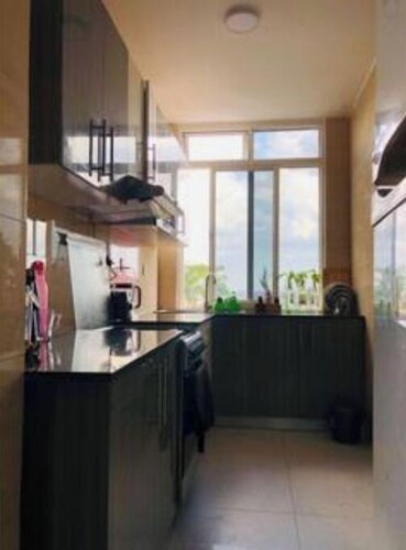 Homely apartment 5 minutes drive to town