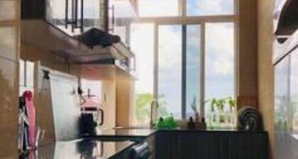 Homely apartment 5 minutes drive to town