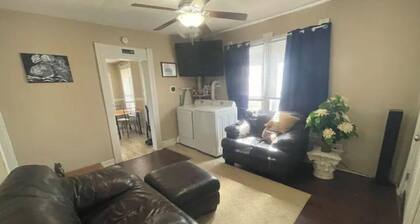 (F1) Convenient 3br Syracuse University apartment