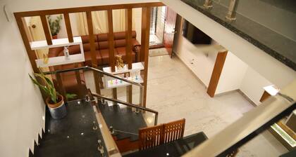 Beautiful 2-Bed Apartment in Ernakulam