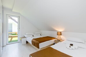 3 soverom, strykejern/-brett, wi-fi (inkludert) og sengetøy