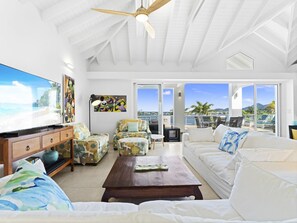 Smart TV - Luxury 3 BR Villa with Lagoon and Ocean view - Nearby Nicest Beach and nightlife (Cupecoy)