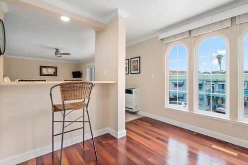 Capitola Vista #2- dog friendly