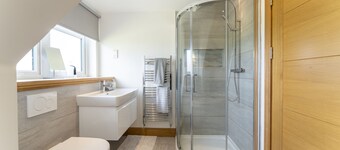Higginsneuk -  a cottage that sleeps 4 guests  in 2 bedrooms