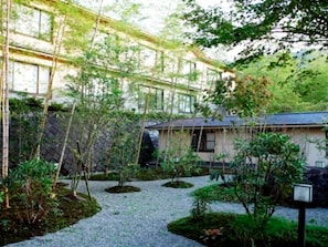 Free WiFi - YUFUIN UBLHOTEL (Yufu)