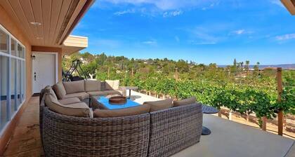 Private Vineyard Estate w/ Guest House & Hot Tub