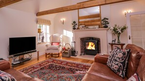 Living room - Little Pontus (Canterbury)