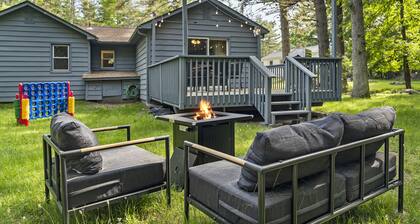 Retro Countryside Cabin | Cozy Upstate NY Private Retreat!