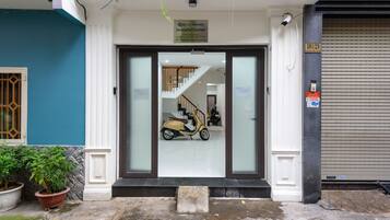 Bagian depan properti