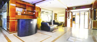 OYO 124 Al Salam Palace Hotel