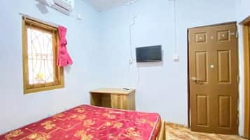 Classic Double Room | Free WiFi, bed sheets