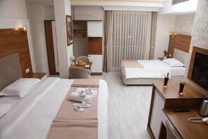 客房内保险箱、隔音、熨斗/熨板、免费 WiFi