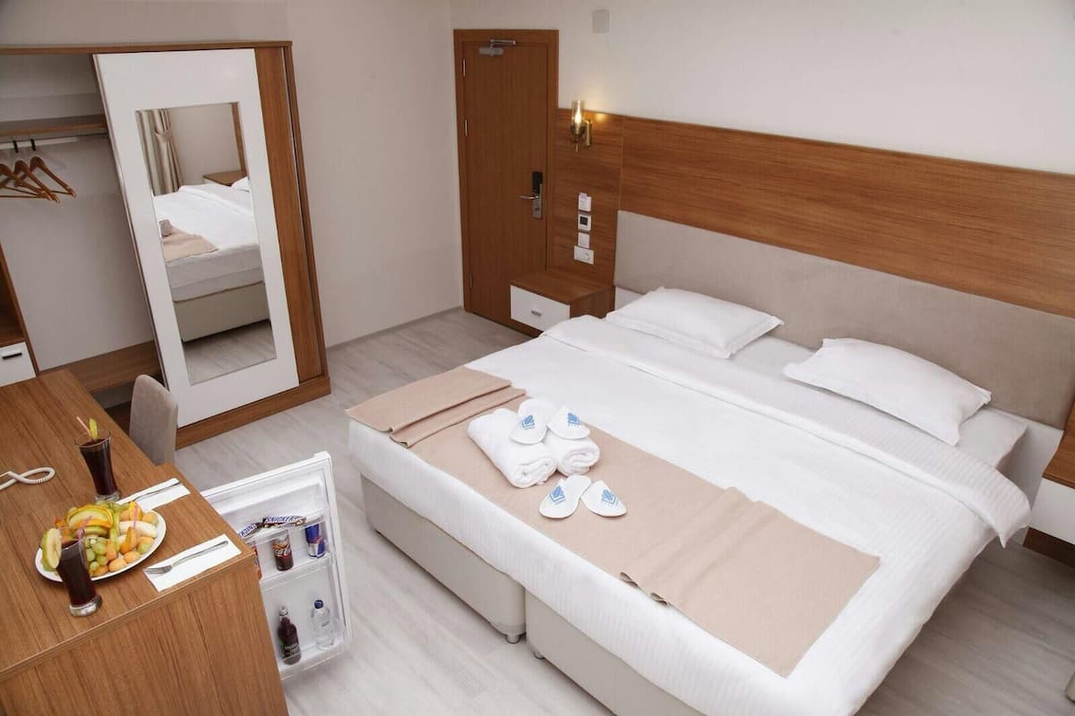 In-room safe, soundproofing, iron/ironing board (on request)