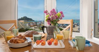 Cormorant Views - a house that sleeps 4 guests in 2 bedrooms