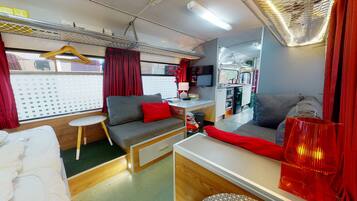 1 soverom, strykejern/-brett, wi-fi og sengetøy