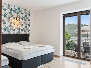 1 habitación, escritorio y internet
