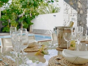 Outdoor dining - Villa Blue Portofino Los Cristianos, POOL (Los Cristianos)