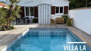 Piscine extérieure, piscine chauffée