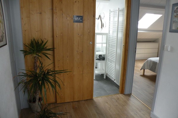 2 camere, culla da viaggio