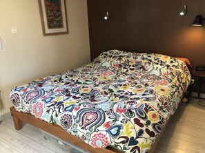 2 chambres, Wi-Fi gratuit, draps fournis