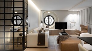 Apartemen Elite | Area keluarga | Smart TV 52-inci dengan saluran TV kabel, TV, dan lantai berpemanas
