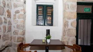 Minibar