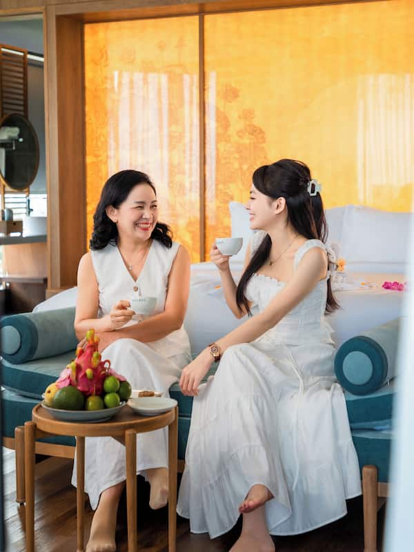 Executive Suite with Daily Afternoon tea at VIP Lounge | 1 bedroom, minibar, in-room safe, desk